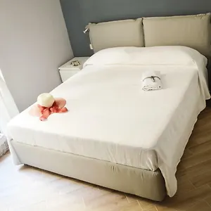 Colosshouse Rom