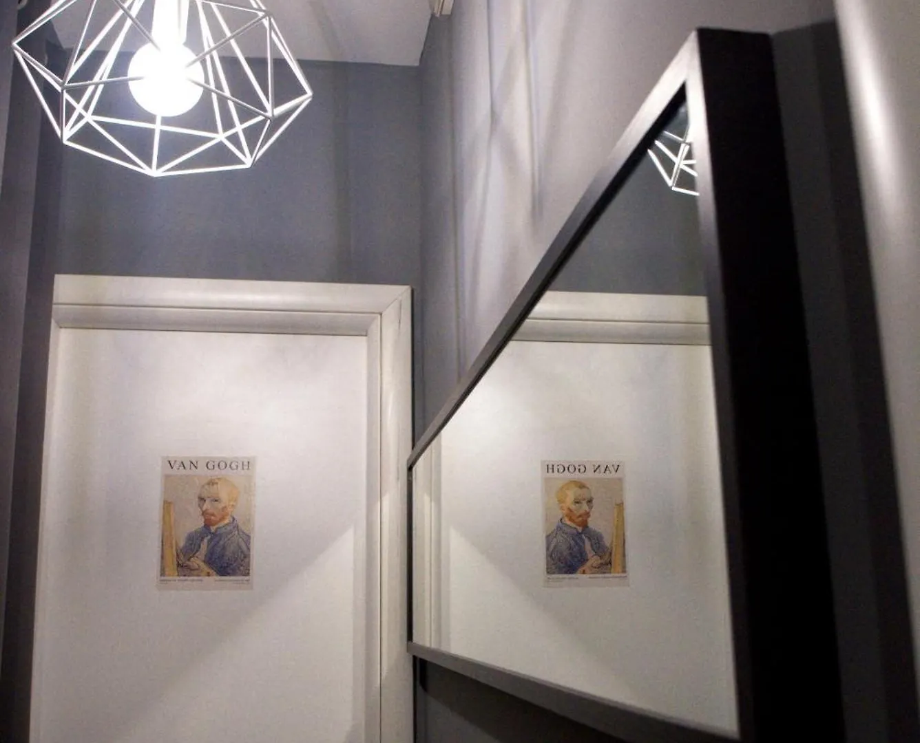Candia Vatican Suites Roma 2*,  Italia