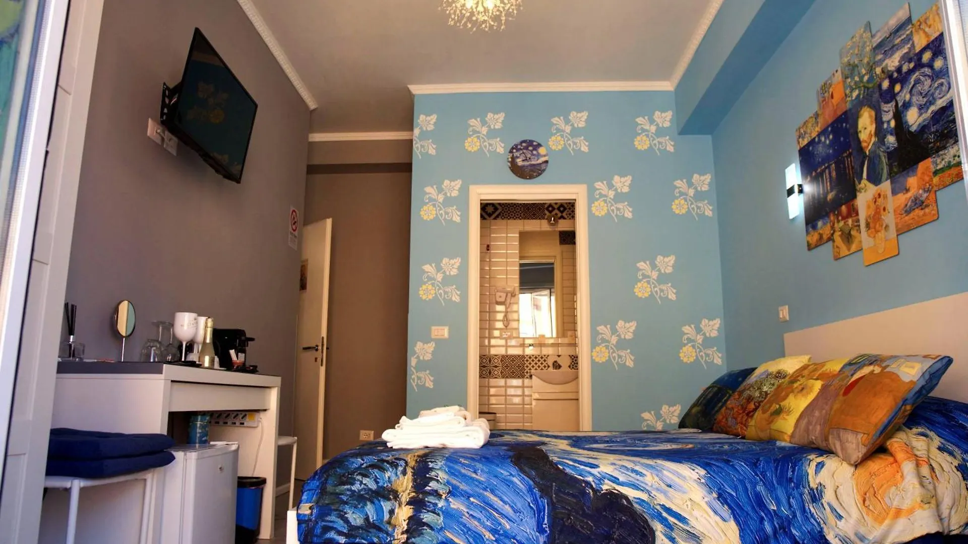Candia Vatican Suites Roma 2*,  Italia